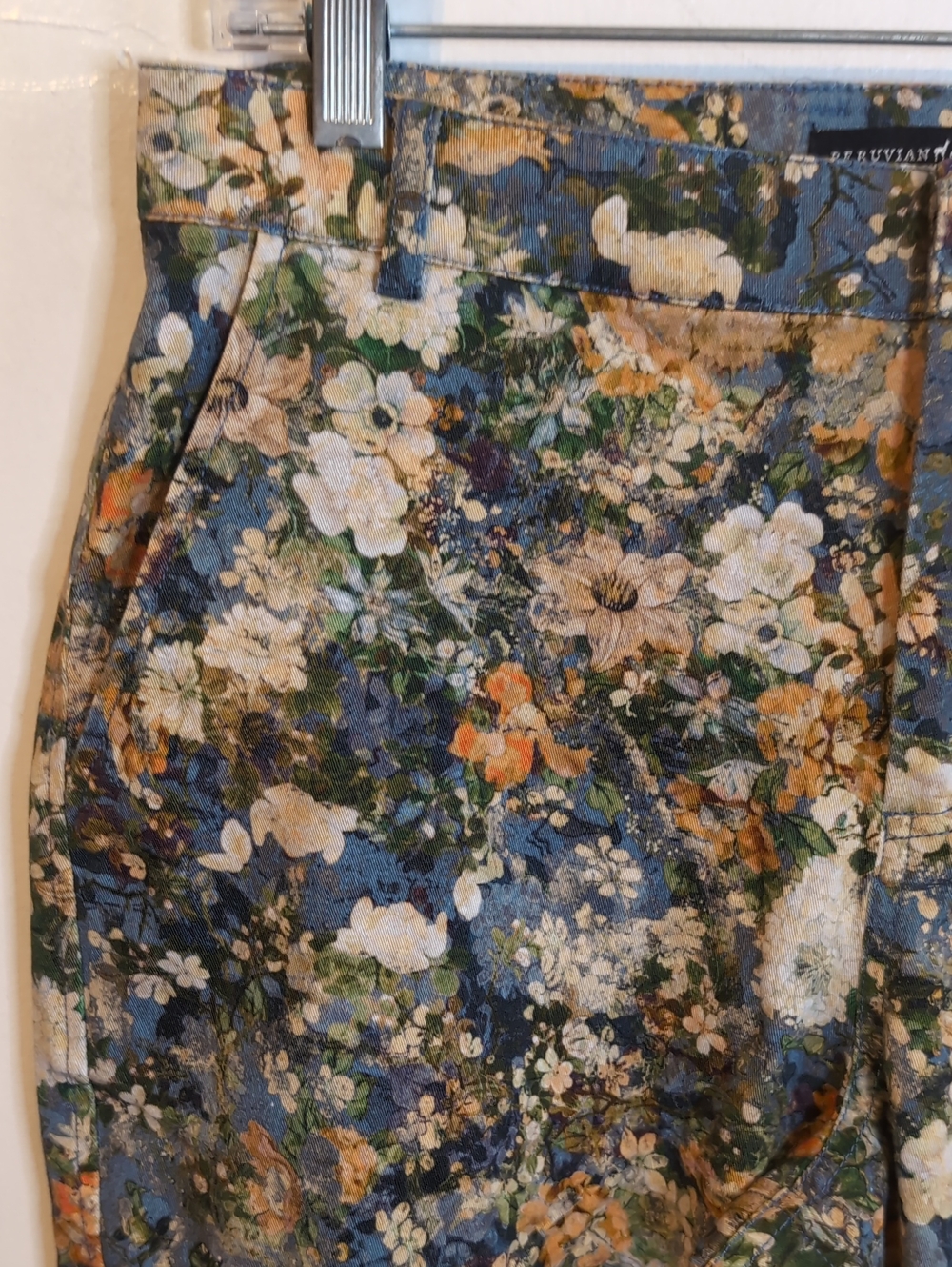 Peruvian Connection Nikki Floral Cropped pants womens 6x24 - Picture 2 of 9
